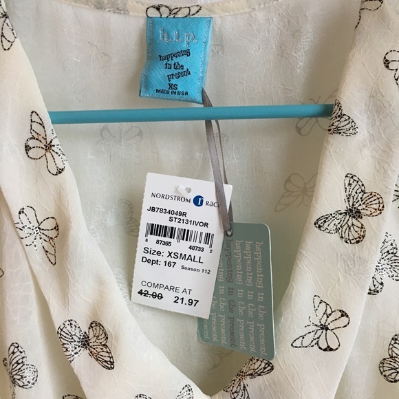 Butterfly Foil Flowing Top - Picture 6 of 8